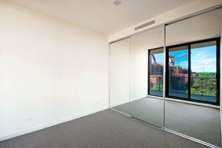 Luxury in the Heart of the City - Photo 4