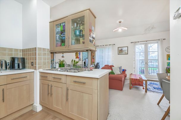 Abbeyfield Road, Surrey Quays, SE16, London - Photo 1