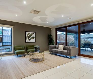 Stunning Family Home! - Photo 2