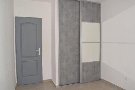 Location Maison 2 pièces 33m² NARBONNE 11100 - Photo 2