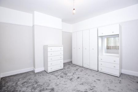 5 bedroom detached house to rent - Photo 5