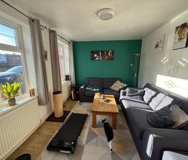 2 bedroom semi-detached house to rent - Photo 1