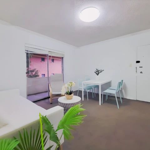 85 Doncaster Ave(03421), Sydney - Photo 1