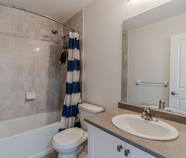 For Lease - 181 Wagner Crescent, Essa, Ontario - Photo 1