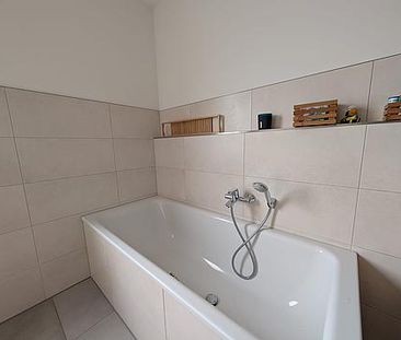 Traumhaftes Einfamilienhaus mit Einbauküche in einer gewachsenen Ne... - Foto 1