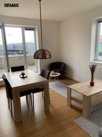 Pronájem bytu 1+kk a garsoniéry 34 m², Jaroslava Holečka 3306, Kladno - Photo 2