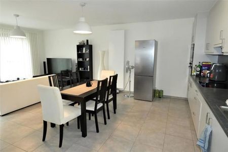 Appartement te huur - Photo 2
