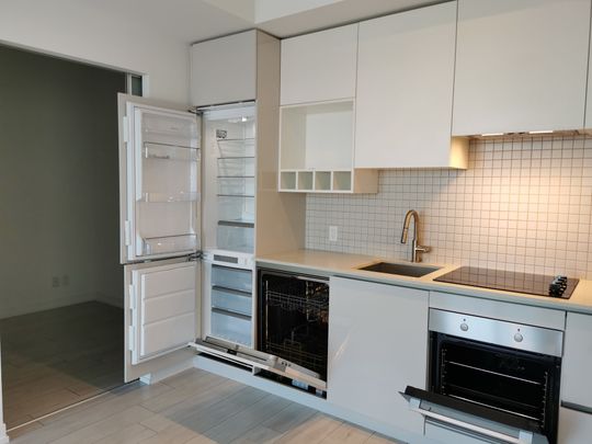 For Lease - 898 Portage Parkway Unit# 5112, Vaughan, Ontario - Photo 1