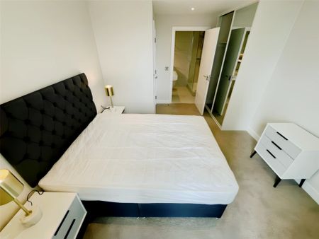 Two Bedroom - Photo 3