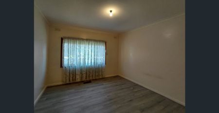 THREE BEDROOM HOUSE - Photo 2