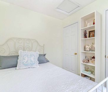 For Lease - 29 Andona Crescent, Toronto, Ontario - Photo 6