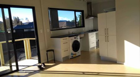 Modern 1BR flat Oxford with ramp access - Photo 3