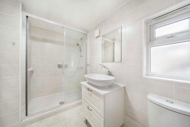 4 bedroom house to rent - Photo 1