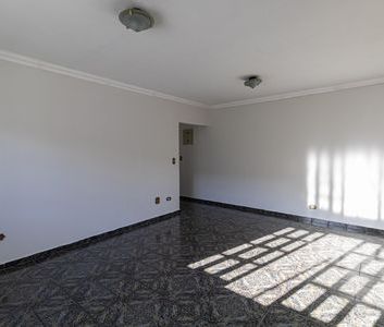Casa para alugar com 202m², 3 quartos e 1 vaga - Photo 1