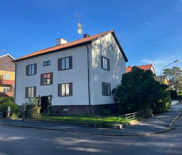 Franzéngatan, Eskilstuna - Photo 2