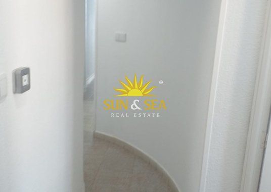 3-BEDROOM APARTMENT WITH SEA VIEWS IN SANTA POLA - ALICANTE