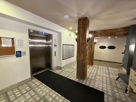 For Lease - 157 Wellington Street Unit# 203, New Tecumseth, Ontario - Photo 4