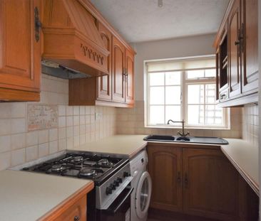 2 bedroom cottage to rent - Photo 2
