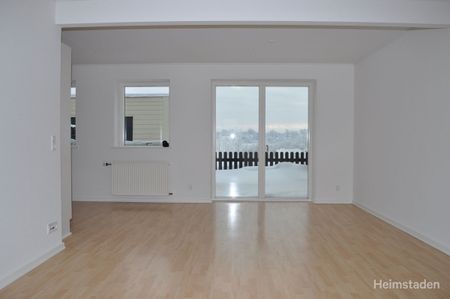 5-værelses Rækkehus på 118 m² i Regstrup - Photo 3