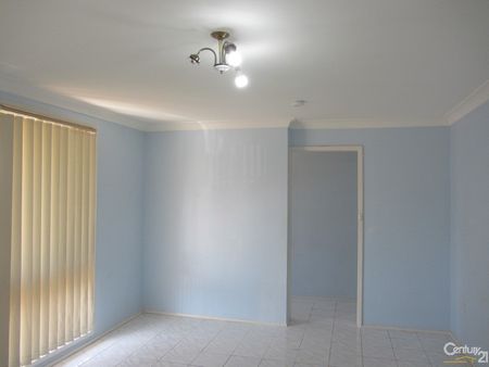 Charming Brick Veneer House - Photo 5