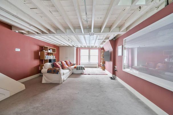 4 bedroom terraced house to rent - Photo 1