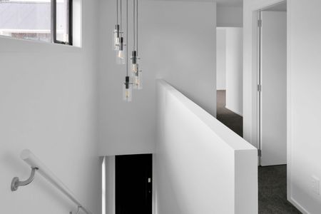 3 Bedroom Townhouse - Photo 3