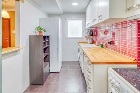 Carrer Jerónima Galés, Valencia, Valencian Community 46017 - Foto 3