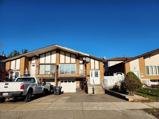 2644 Windjammer Road #Main - Photo 1