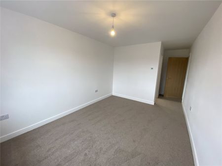 Bowbridge Road, Newark, Notts, NG24 - Photo 4