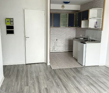 Appartement à louer - REIMS - Photo 3