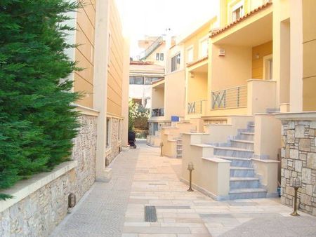 Μεζονέτα για ενοικίαση Νέα Κηφισιά (Κηφισιά) - Photo 4