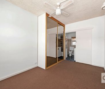 Open the Door To Secure, Easy Living in the Heart of Unley - Photo 2