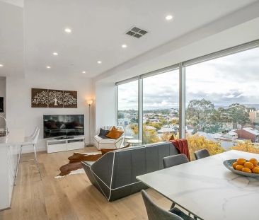 Furnished Modern Apartment in Prime Hutt Street Location - Photo 1