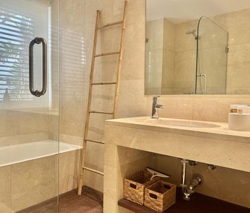 Ground Floor Apartment in Sotogrande Marina - Photo 2