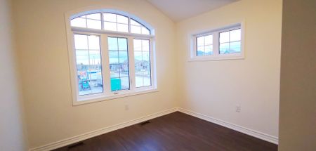 For Lease - 23 Broden Crescent, Whitby, Ontario - Photo 5