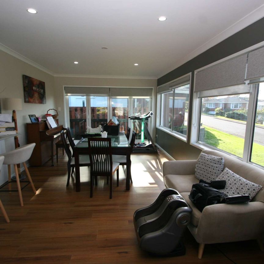 4 Bedrooms Hillcrest - Photo 1