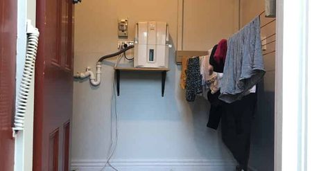 28 Bedroom Studio Complex Open ended tenancies - Available Now - Photo 4