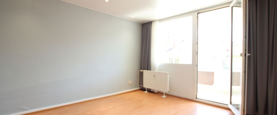 Renoviertes 1 Zimmer Apartment inkl. Singleküche & Balkon - Photo 1