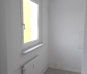 Wo das Leben so spielt… 3-Zimmer-Wohnung in Sanierung - Photo 4