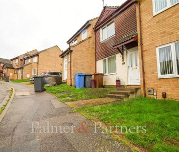2 bedroom terraced house to rent - Photo 1