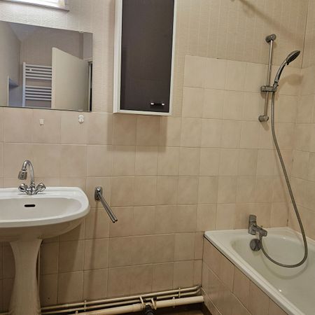 T3 Pont de Pany - Photo 4