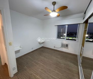 Apartamento com 3 quartos e 87m² para alugar em Centro, Canoas. - Foto 4