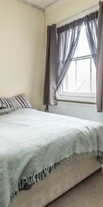 North Common Road, W5, London - Photo 3