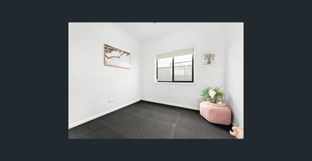 Modern comfort in a convenient location - Photo 2
