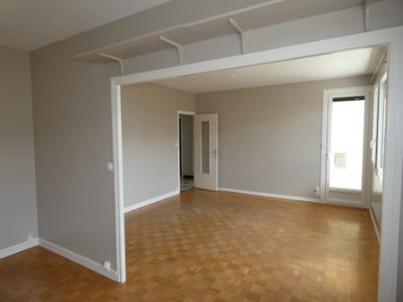 Location Appartement 4 pièces 76m² BEAUNE 21200 - Photo 3
