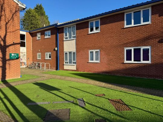 Apartment 3 - Photo 1