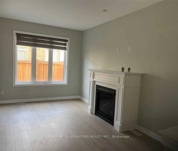 For Lease - 12 Foliage Drive, Brampton, Ontario - Photo 5