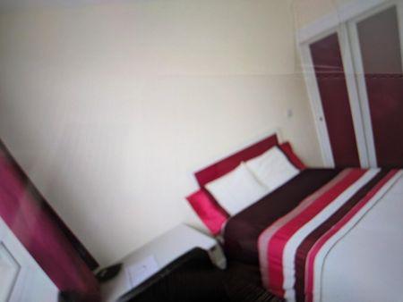 Room in a Shared Flat, Queen Street, S1 - Photo 3