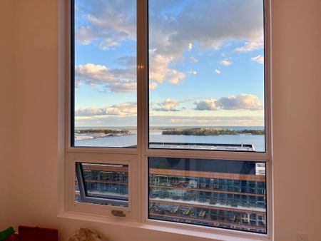 For Lease - 15 Richardson Street Unit# 2009, Toronto, Ontario - Photo 4