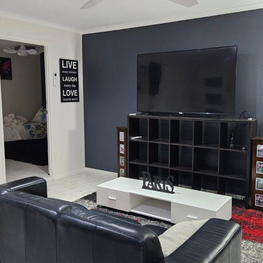 Shared House – 2 bedrooms available in independent Granny Flat - Photo 1